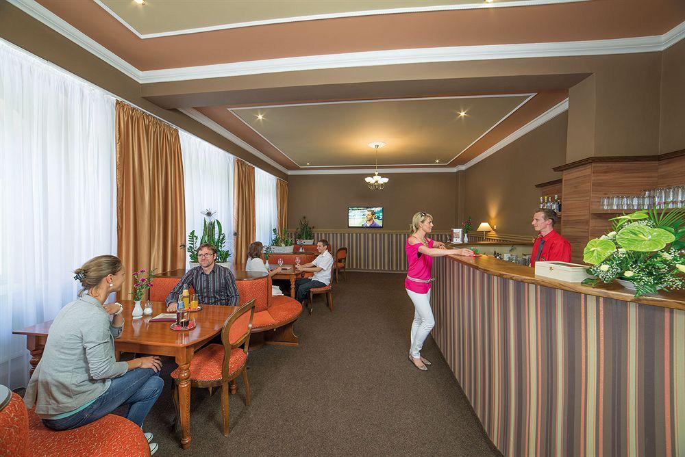 Dr. Adler Spa & Kurhotel Františkovy Lázně Екстериор снимка